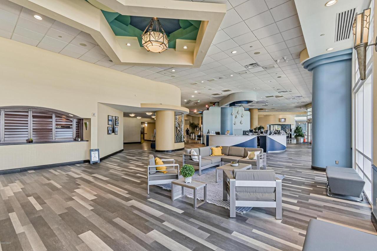 דייטונה ביץ' Penthouse Floor 1 Bedroom Resort Condo Direct Oceanfront Wyndham Ocean Walk - Daytona Funland 1908 מראה חיצוני תמונה