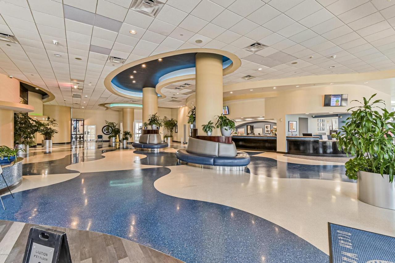 דייטונה ביץ' Penthouse Floor 1 Bedroom Resort Condo Direct Oceanfront Wyndham Ocean Walk - Daytona Funland 1908 מראה חיצוני תמונה