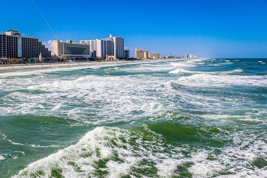 דייטונה ביץ' Penthouse Floor 1 Bedroom Resort Condo Direct Oceanfront Wyndham Ocean Walk - Daytona Funland 1908 מראה חיצוני תמונה